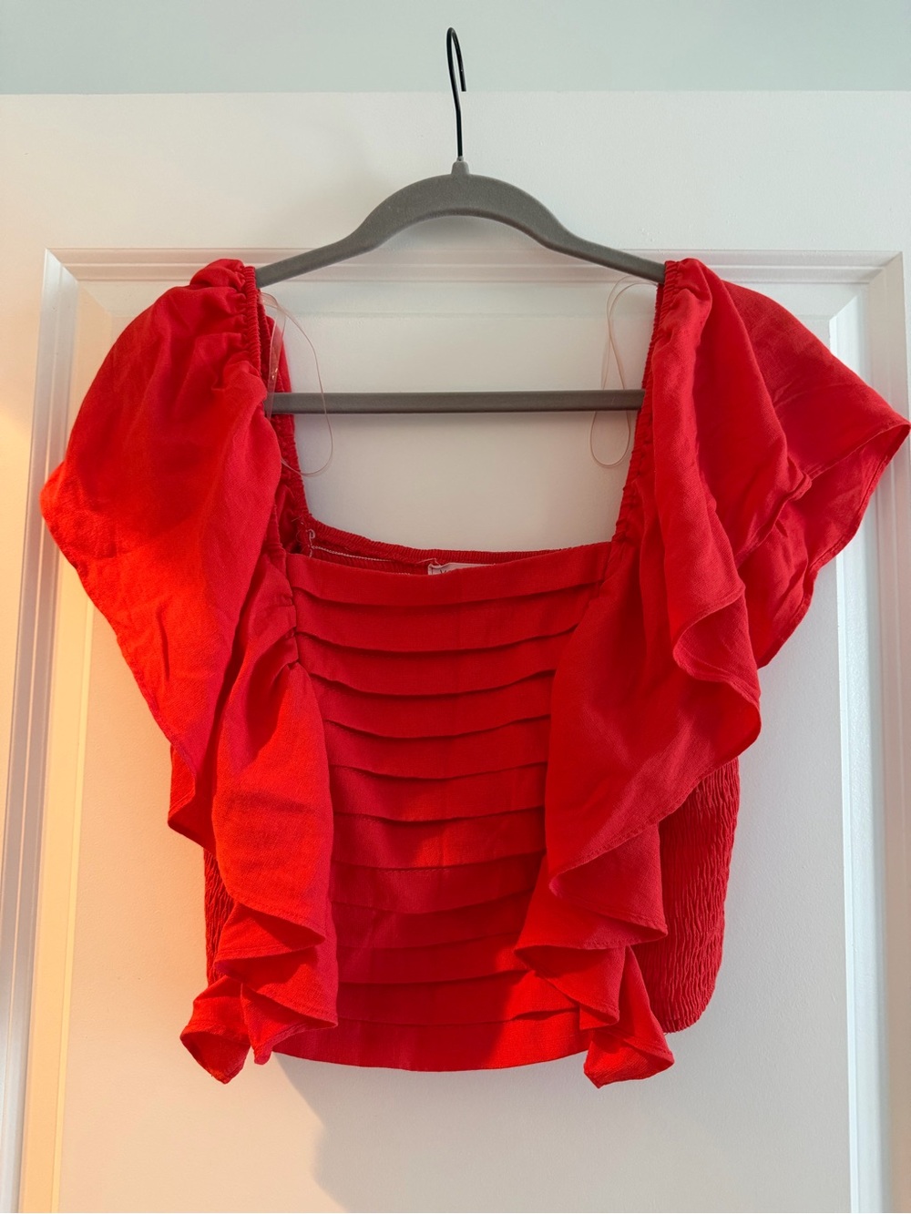 Red Ruffle Short Sleeve Crop Top